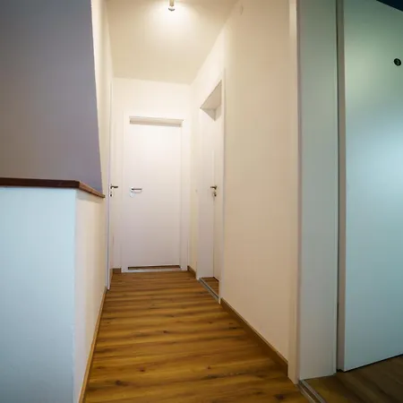 Doppelzimmer 3 - Neu Renoviert Apartment Dinkelsbuehl