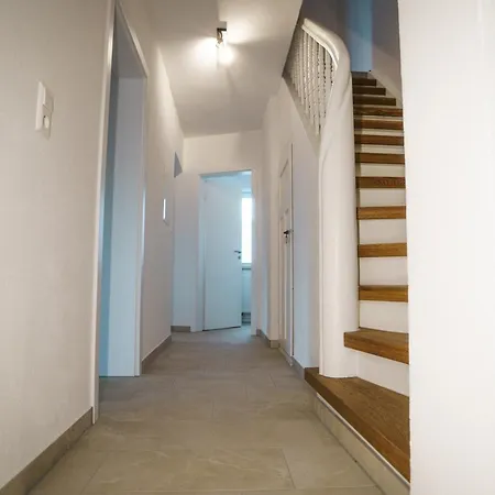 Doppelzimmer 3 - Neu Renoviert Apartment