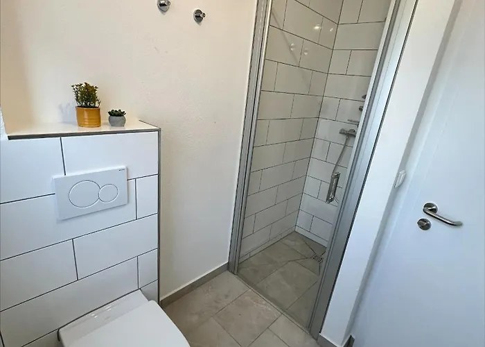 Doppelzimmer 3 - Neu Renoviert دينكلسبهل